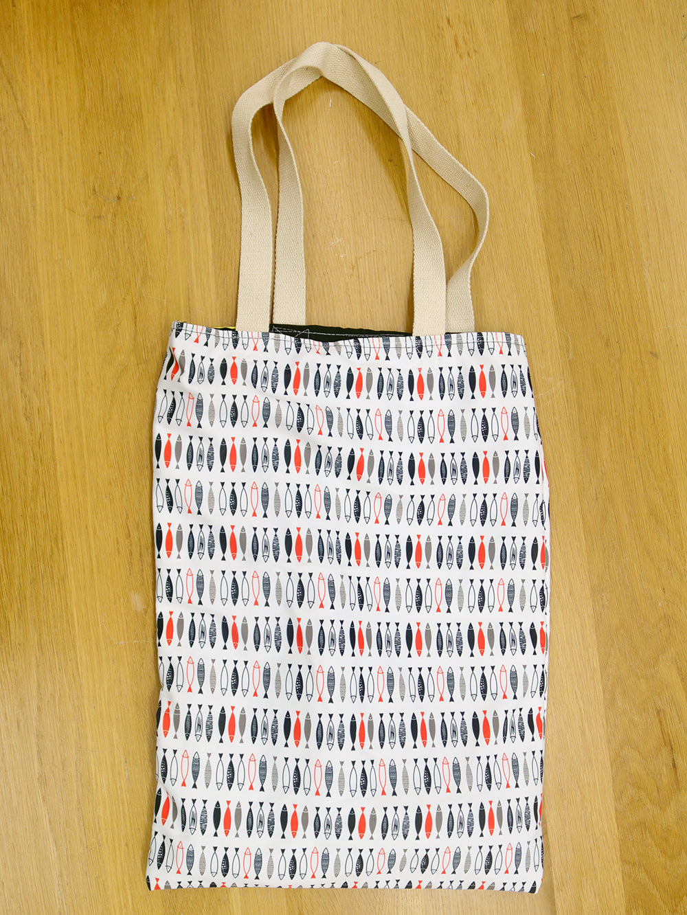 「編織顏色 」少數族裔婦女手作品 - 環保袋